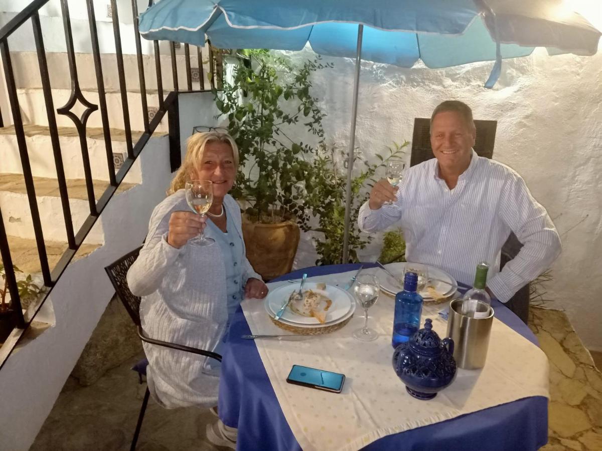 Cortijo La Haza Acomodação com café da manhã Iznájar Exterior foto