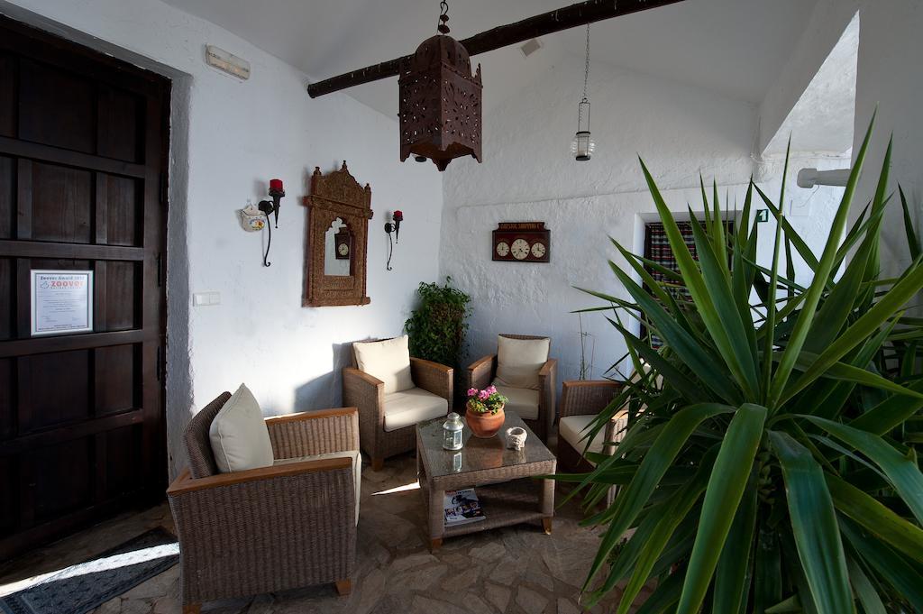 Cortijo La Haza Acomodação com café da manhã Iznájar Exterior foto